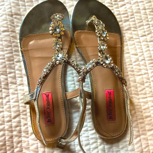 Betsey Johnson Flats - Picture 1 of 4
